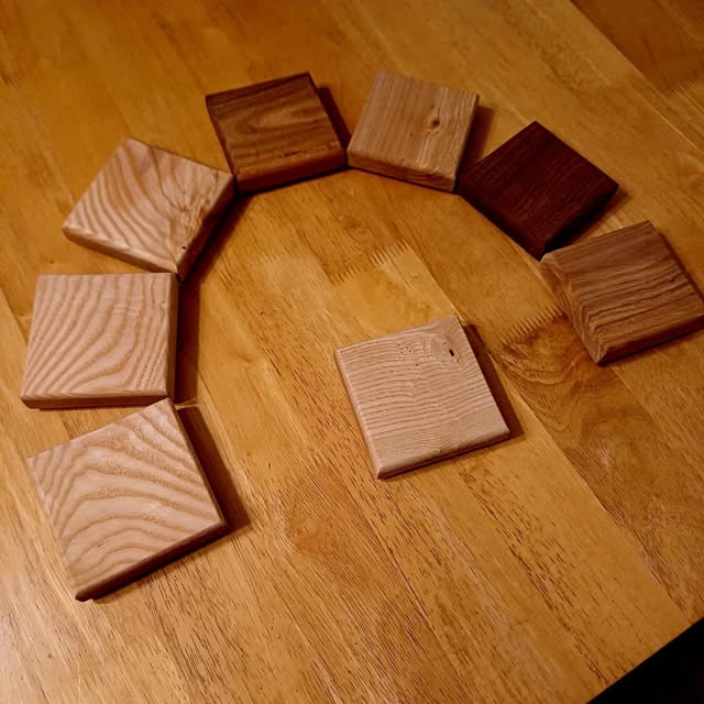 Wooden wine serving board